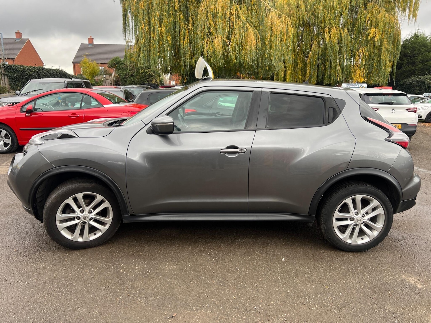 Used Nissan Juke for sale - 76499452: Photo 8