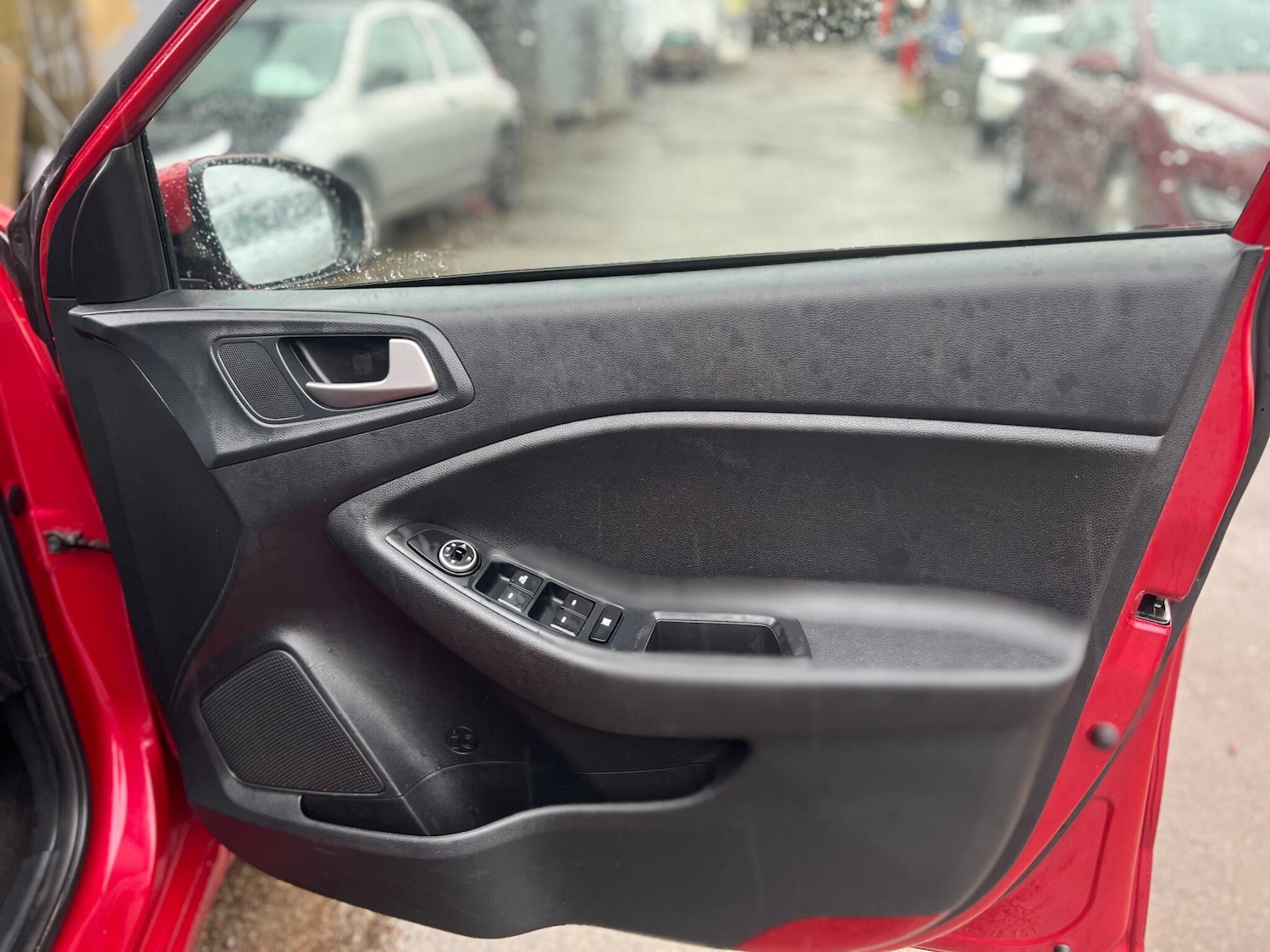 Used Hyundai i20 2018 for sale - 77279095: Photo 25