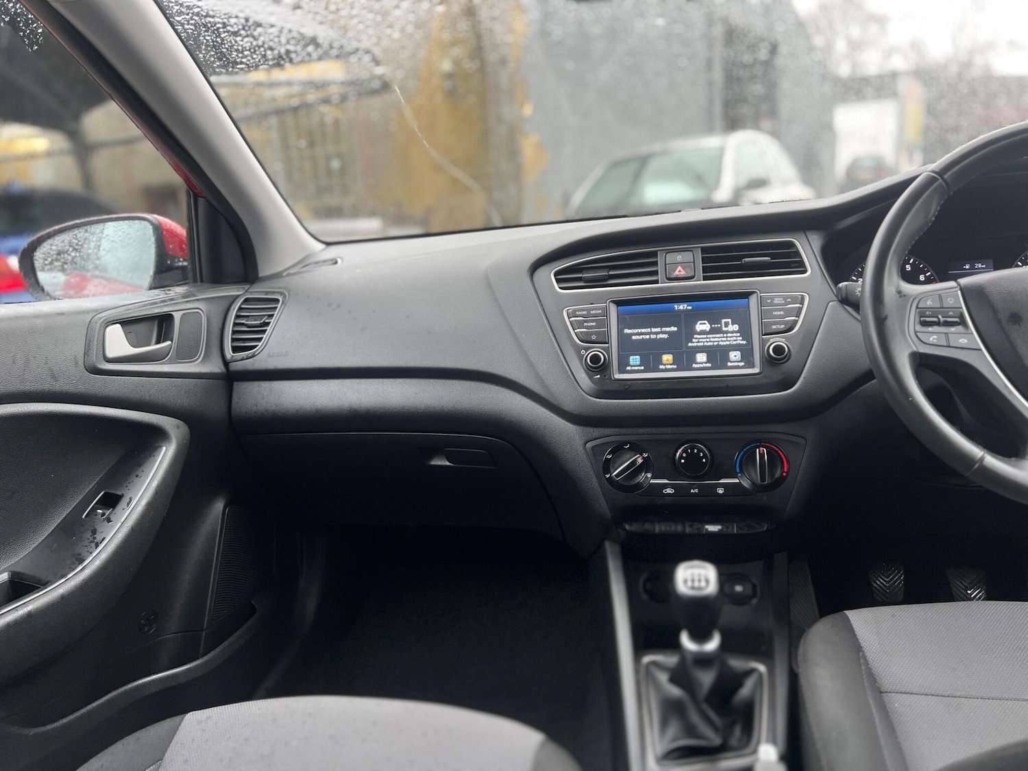 Used Hyundai i20 2018 for sale - 77279095: Photo 26