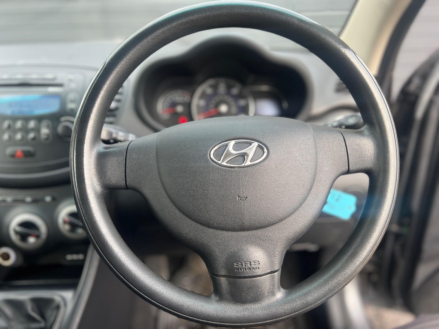 Used Hyundai i10 2013 for sale - 77238619: Photo 14