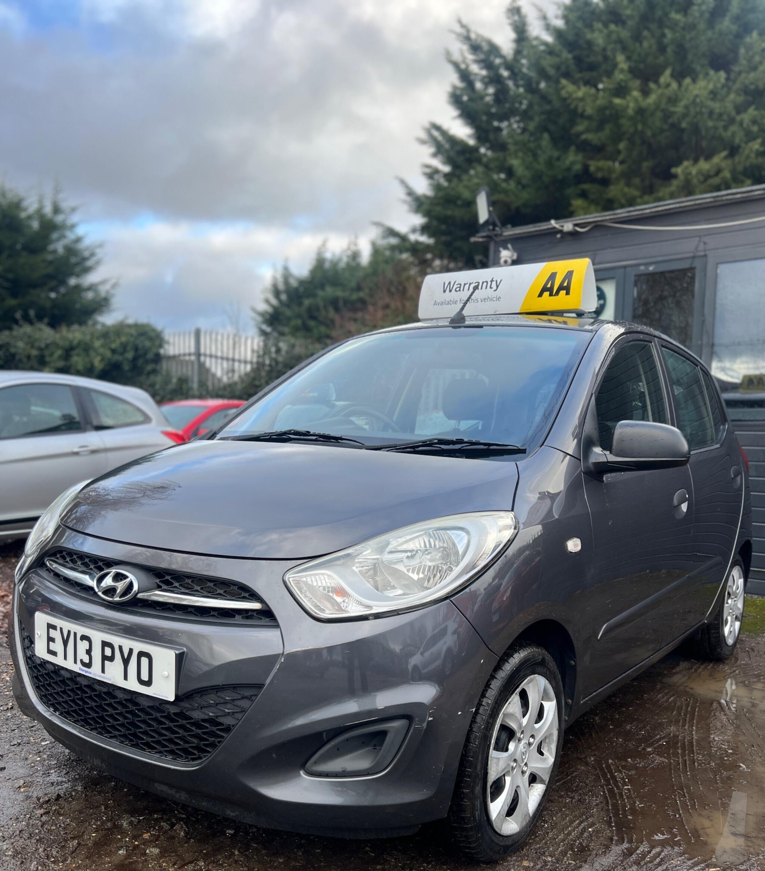 Used Hyundai i10 2013 for sale - 77238619: Photo 5