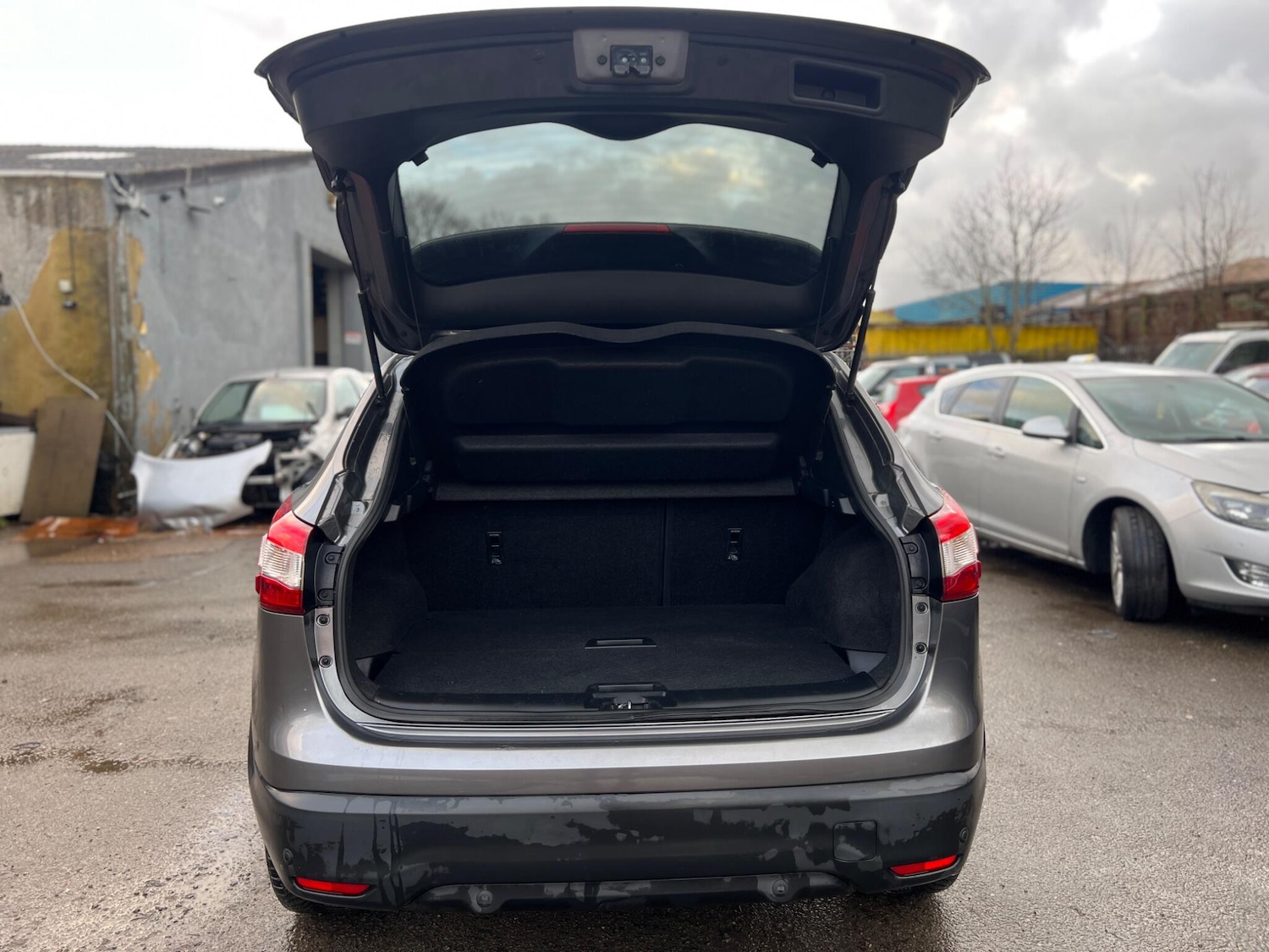 Used Nissan Qashqai 2014 for sale - 77306265: Photo 19