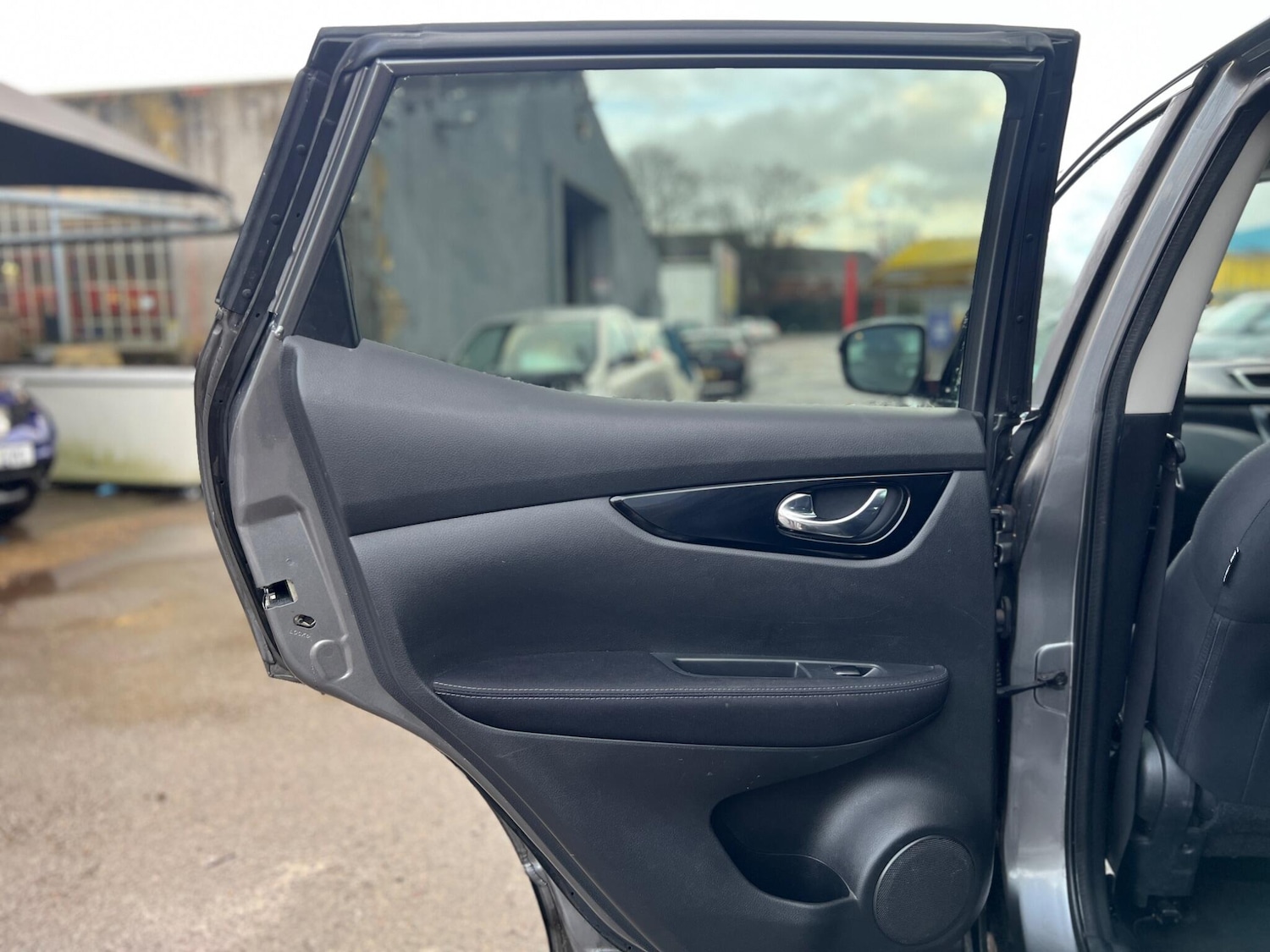 Used Nissan Qashqai 2014 for sale - 77306265: Photo 20