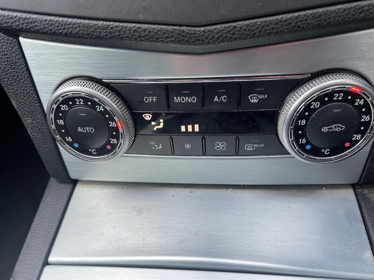 Used Mercedes-Benz C Class 2009 for sale - 77376174: Photo 26