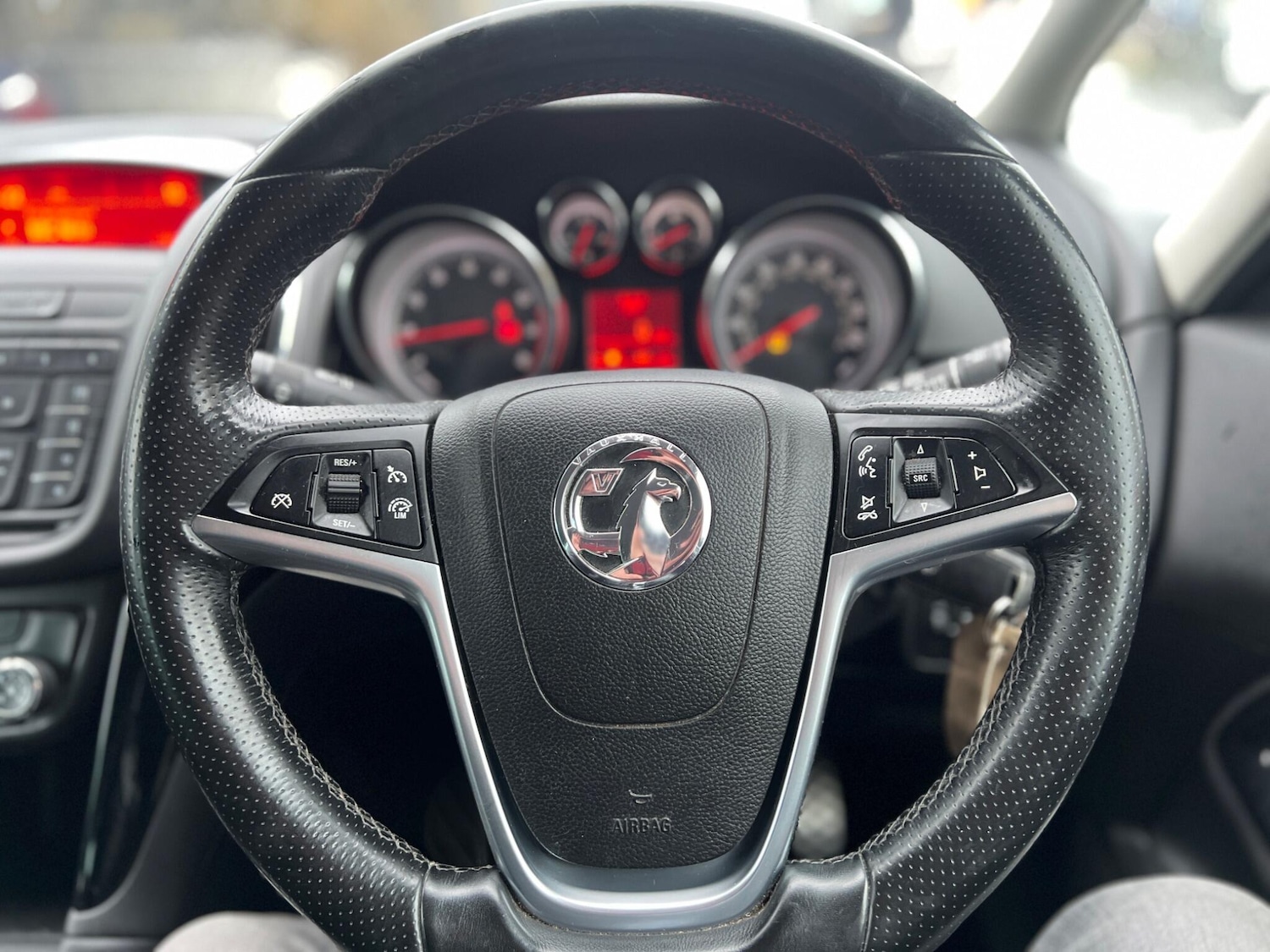 Used Vauxhall Zafira 2016 for sale - 77279036: Photo 29