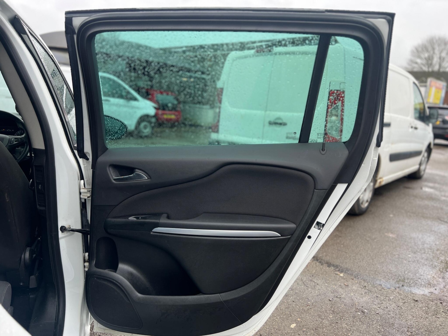 Used Vauxhall Zafira 2017 for sale - 77957458: Photo 14