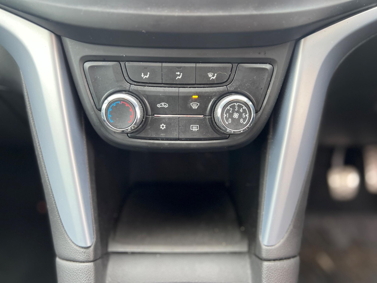 Used Vauxhall Zafira 2017 for sale - 77957458: Photo 29