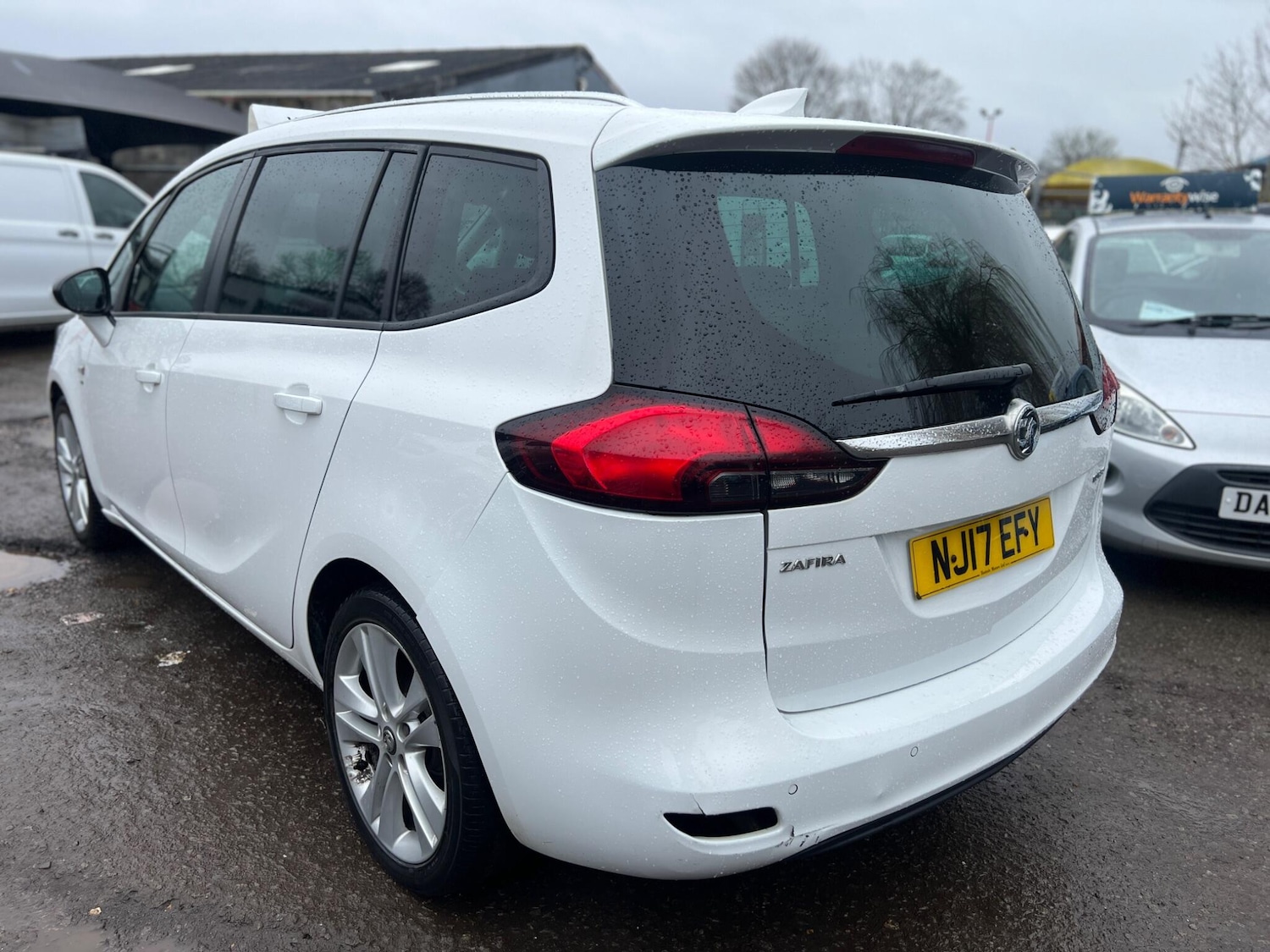 Used Vauxhall Zafira 2017 for sale - 77957458: Photo 9