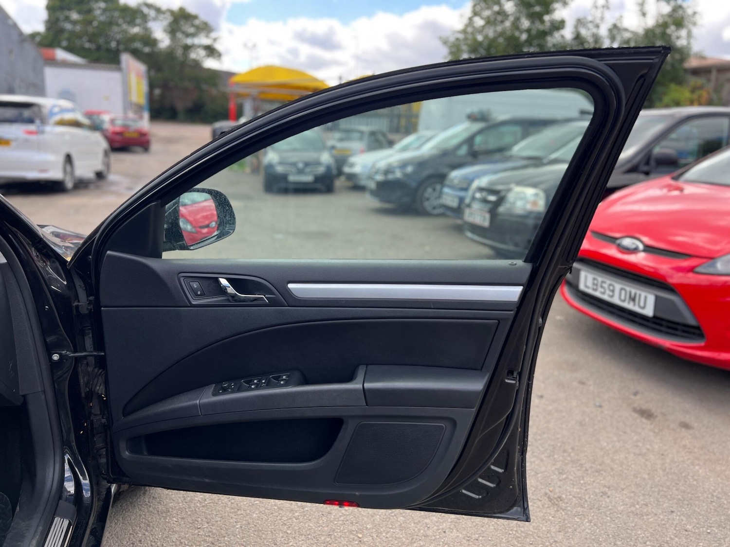 Used Skoda Superb 2015 for sale - 76987613: Photo 15