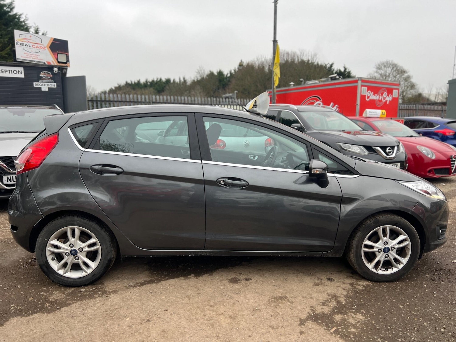 Used Ford Fiesta 2015 for sale - 77783493: Photo 12