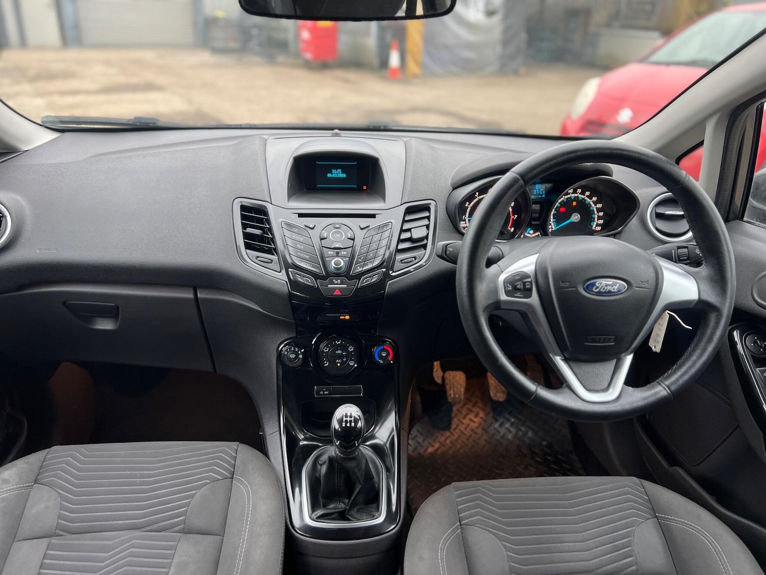 Used Ford Fiesta 2015 for sale - 77783493: Photo 20