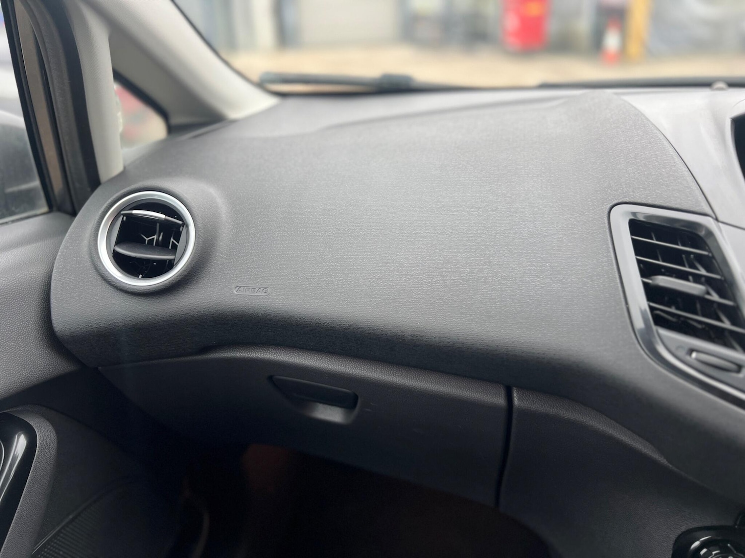 Used Ford Fiesta 2015 for sale - 77783493: Photo 25