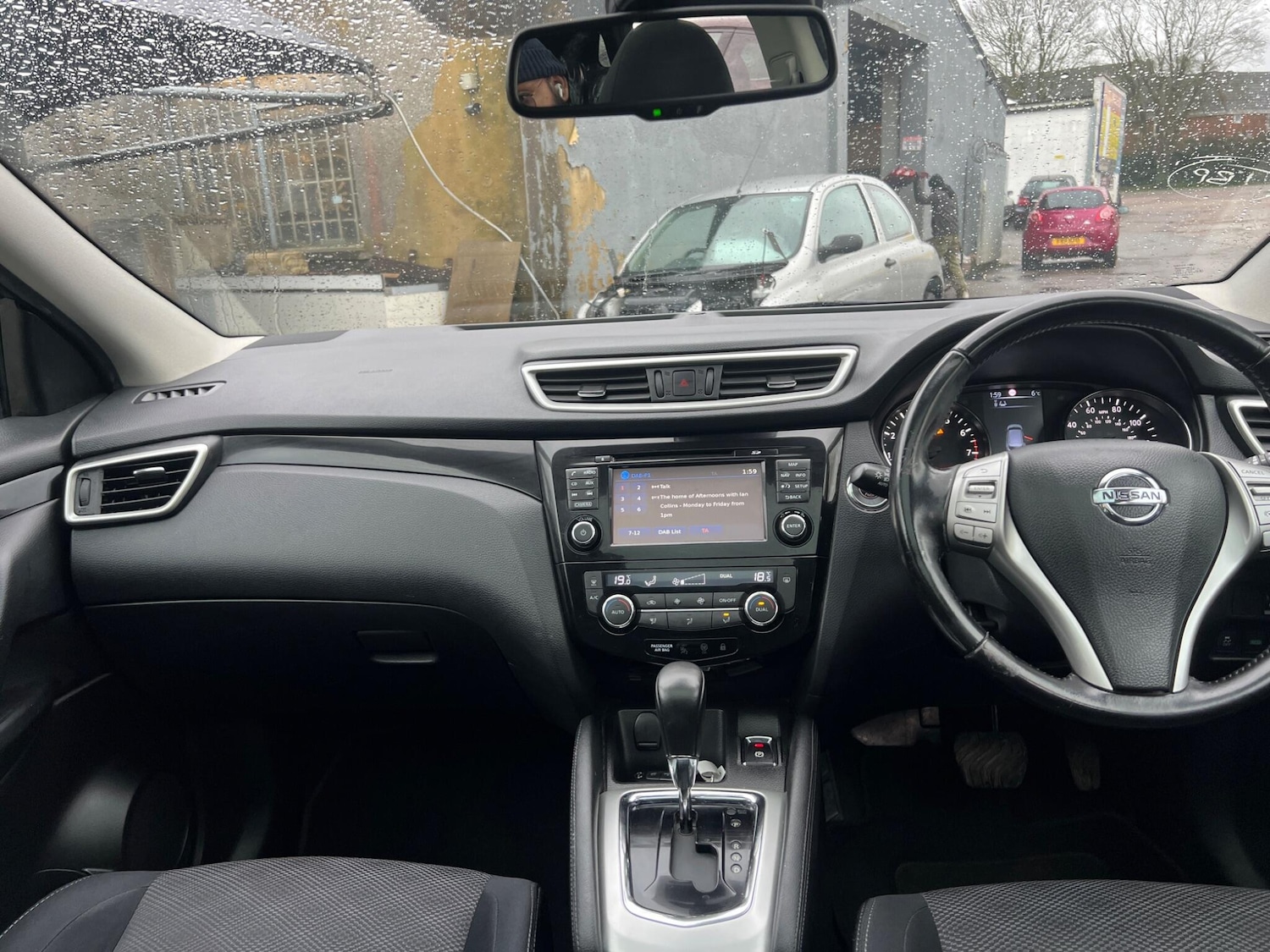 Used Nissan Qashqai for sale - 77279507: Photo 27