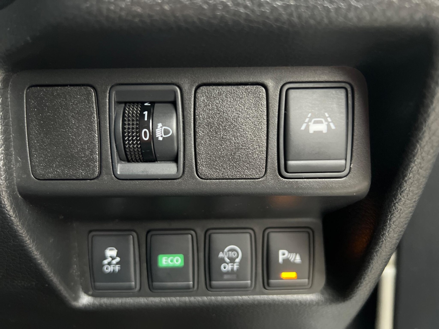 Used Nissan Qashqai for sale - 77279507: Photo 31