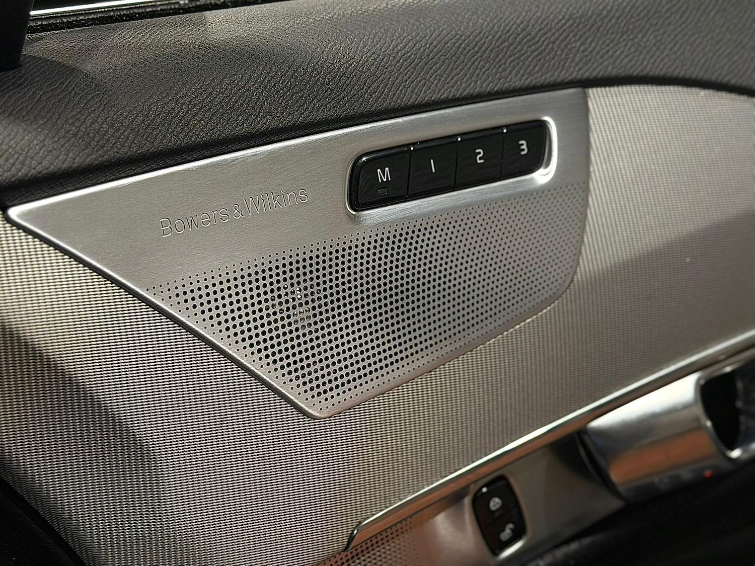 Used Volvo XC90 for sale - 77769398: Photo 28