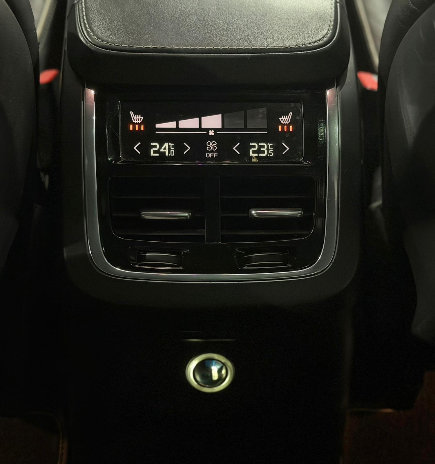 Used Volvo XC90 for sale - 77769398: Photo 41