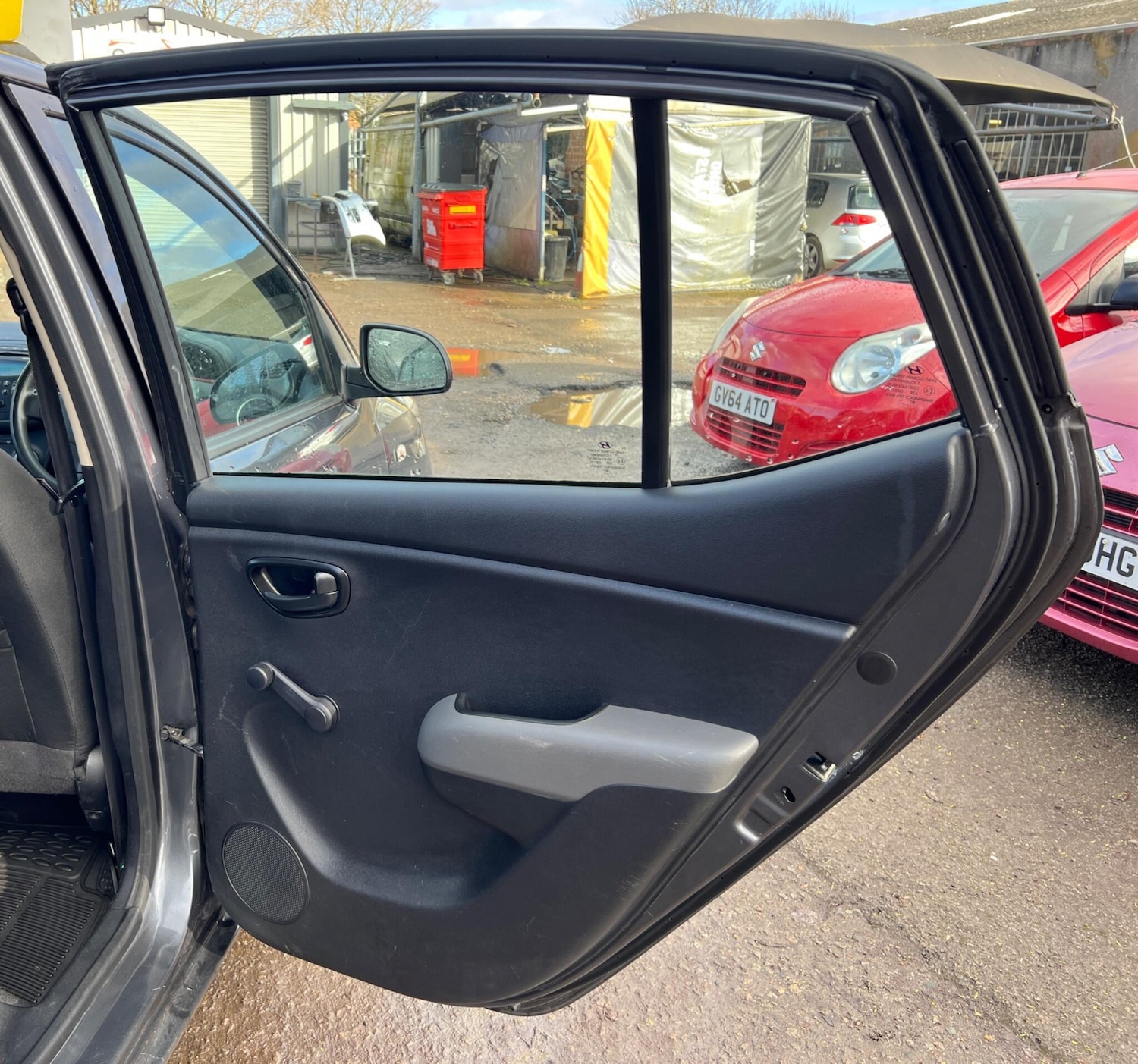 Used Hyundai i10 2013 for sale - 77709744: Photo 16