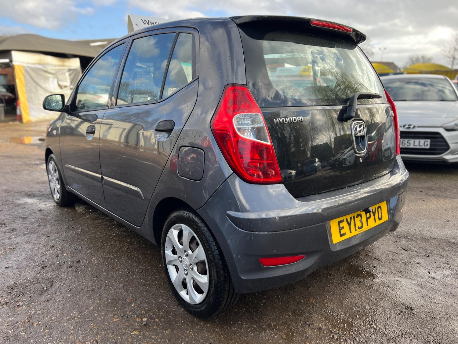 Used Hyundai i10 2013 for sale - 77709744: Photo 7