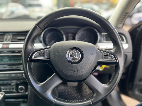 Used Skoda Superb 2015 for sale - 75540257: Photo 22