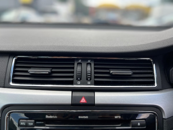 Used Skoda Superb 2015 for sale - 75540257: Photo 27