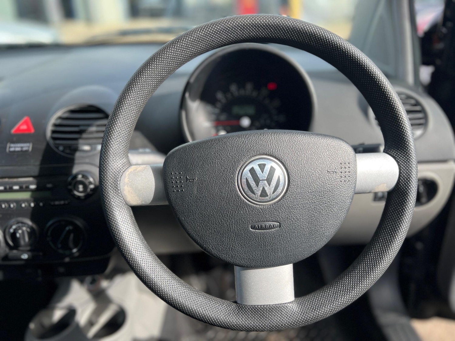 Used Volkswagen Beetle 2005 for sale - 77824372: Photo 19