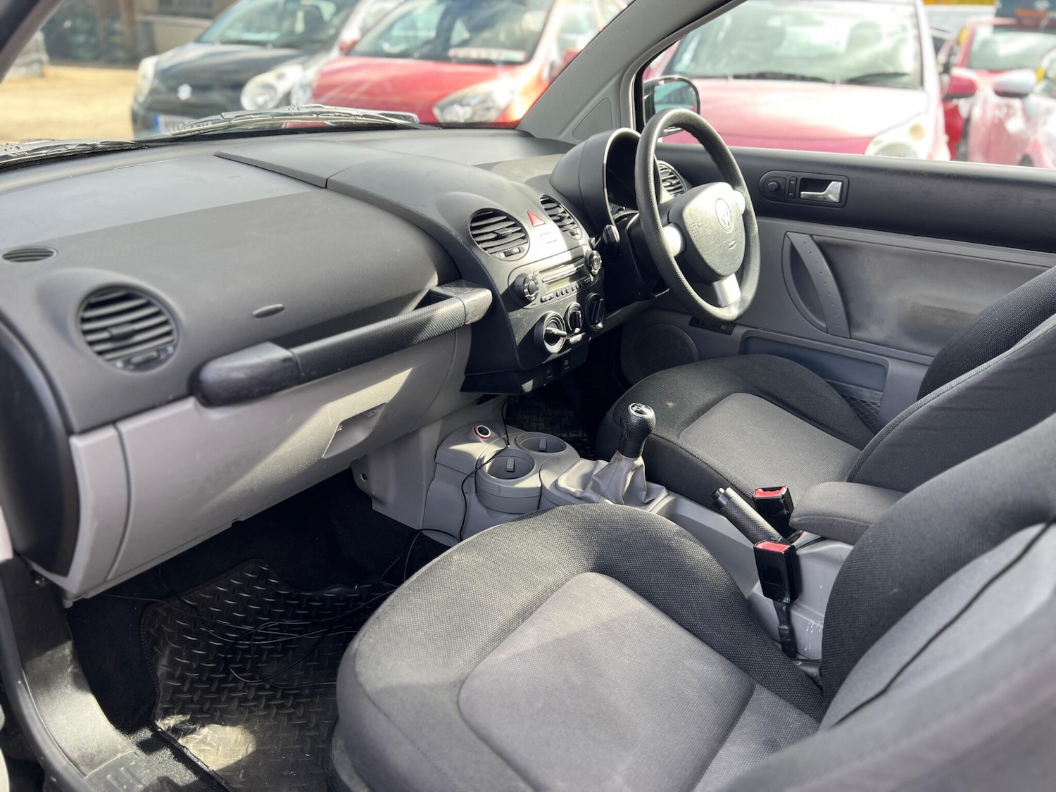 Used Volkswagen Beetle 2005 for sale - 77824372: Photo 20