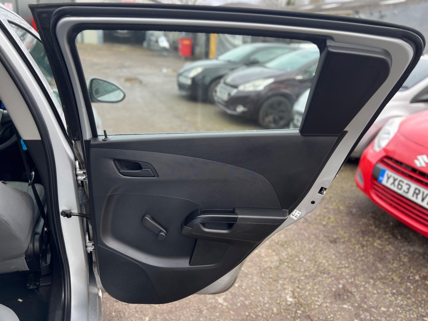 Used Chevrolet Aveo 2012 for sale - 77705448: Photo 16