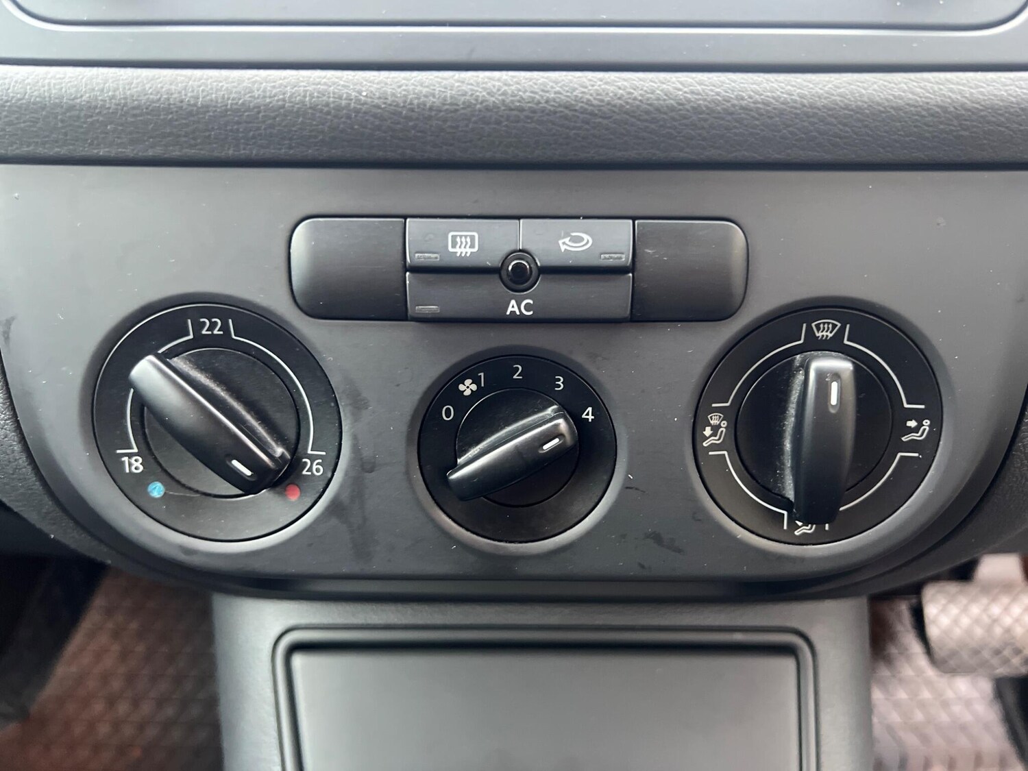 Used Volkswagen Golf Plus for sale - 78057977: Photo 27