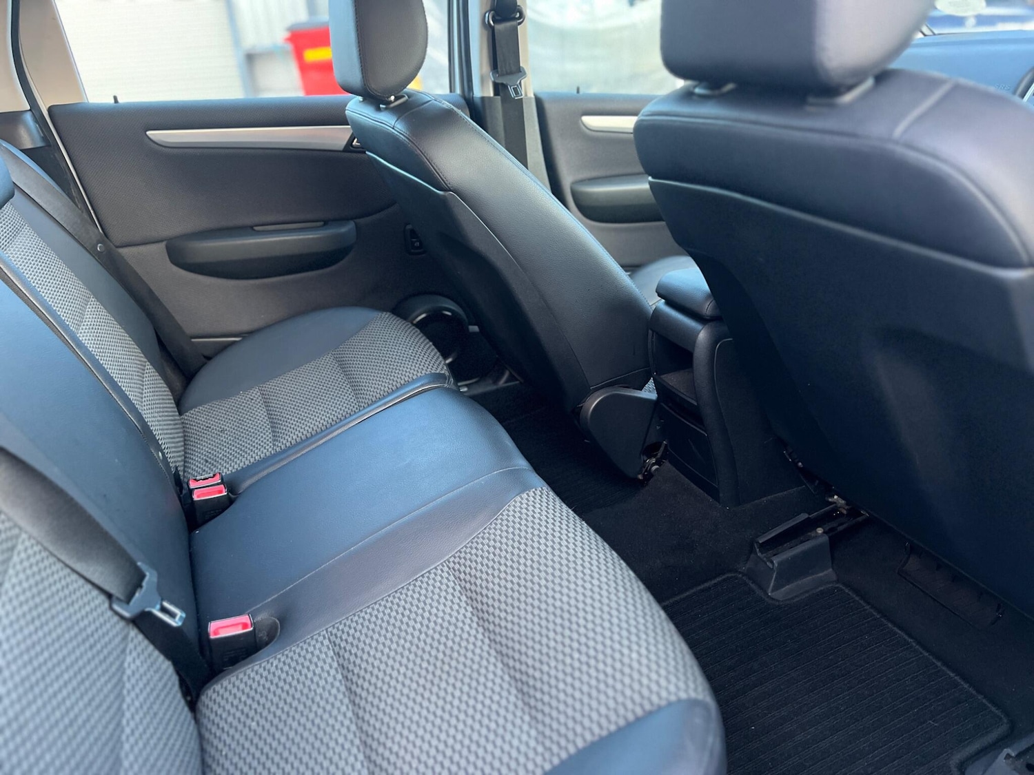 Used Mercedes-Benz B Class for sale - 77267917: Photo 24