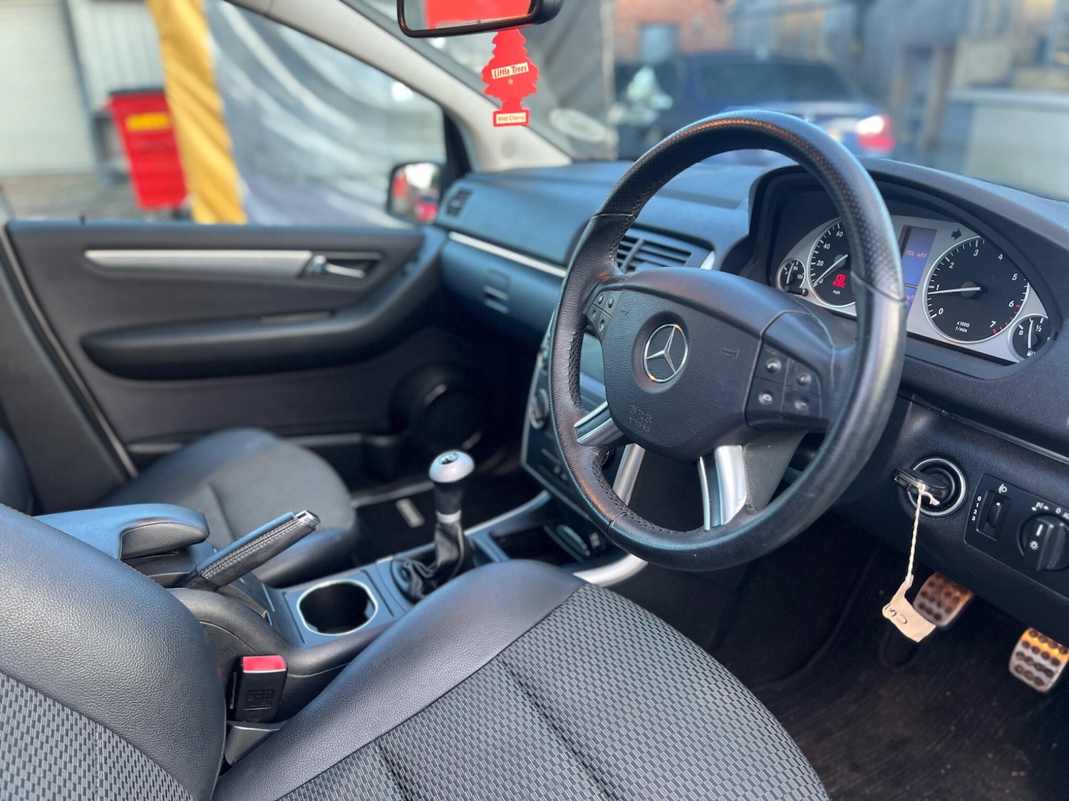 Used Mercedes-Benz B Class for sale - 77267917: Photo 25