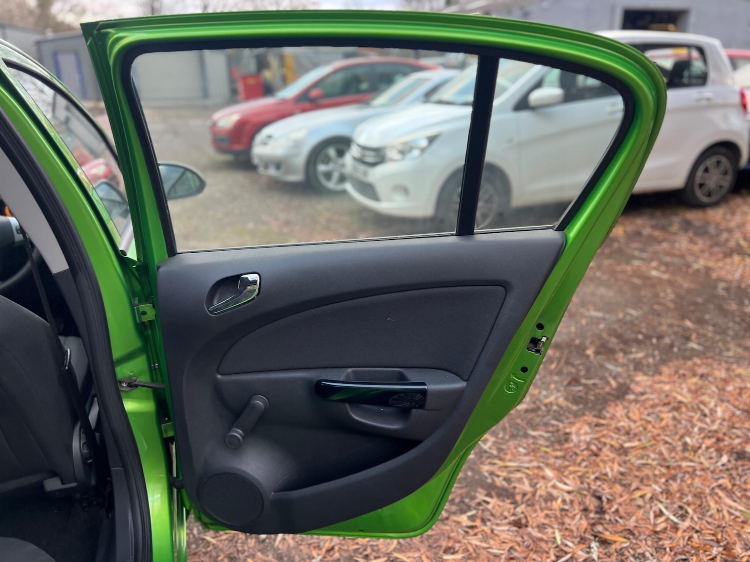 Used Vauxhall Corsa 2011 for sale - 76658612: Photo 16