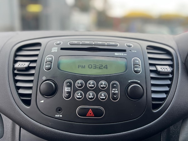 Used Hyundai i10 2009 for sale - 76227608: Photo 26
