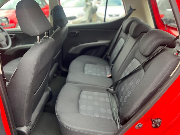Used Hyundai i10 2009 for sale - 76227608: Photo 30