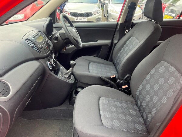 Used Hyundai i10 2009 for sale - 76227608: Photo 31