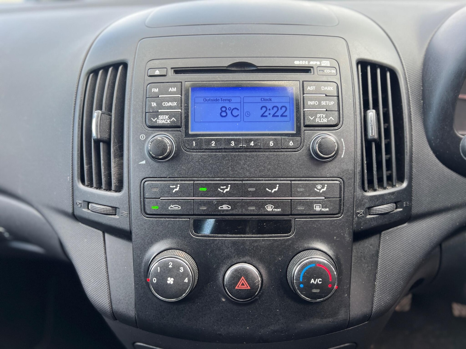 Used Hyundai i30 2011 for sale - 77441130: Photo 18