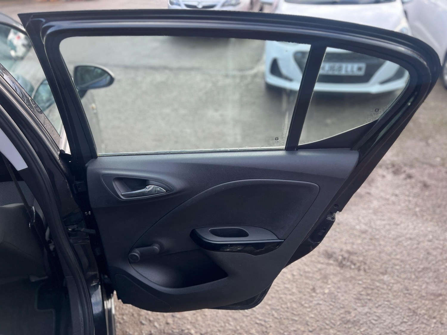 Used Vauxhall Corsa 2017 for sale - 77387436: Photo 17