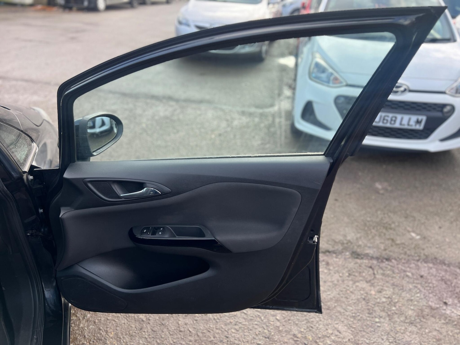 Used Vauxhall Corsa 2017 for sale - 77387436: Photo 18