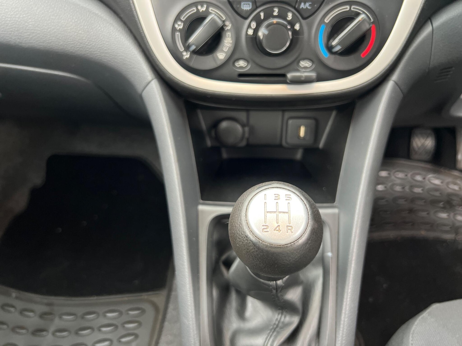 Vehicle 28