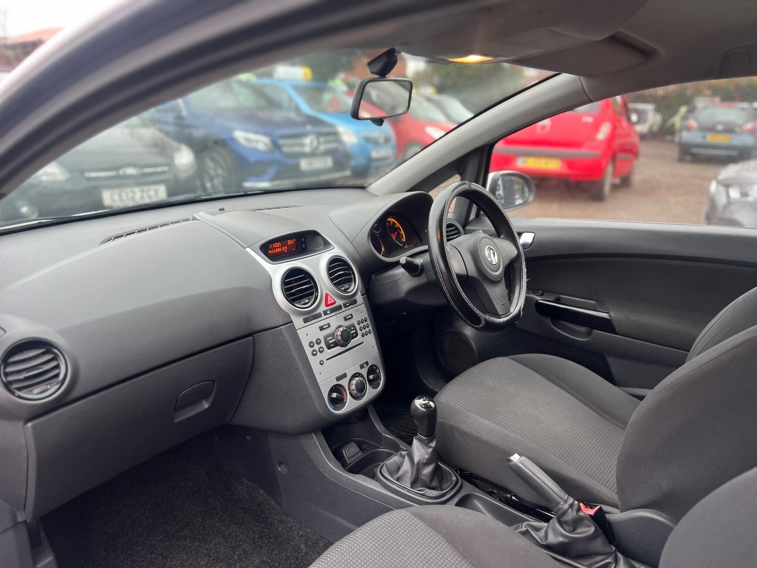 Used Vauxhall Corsa 2011 for sale - 77156292: Photo 18