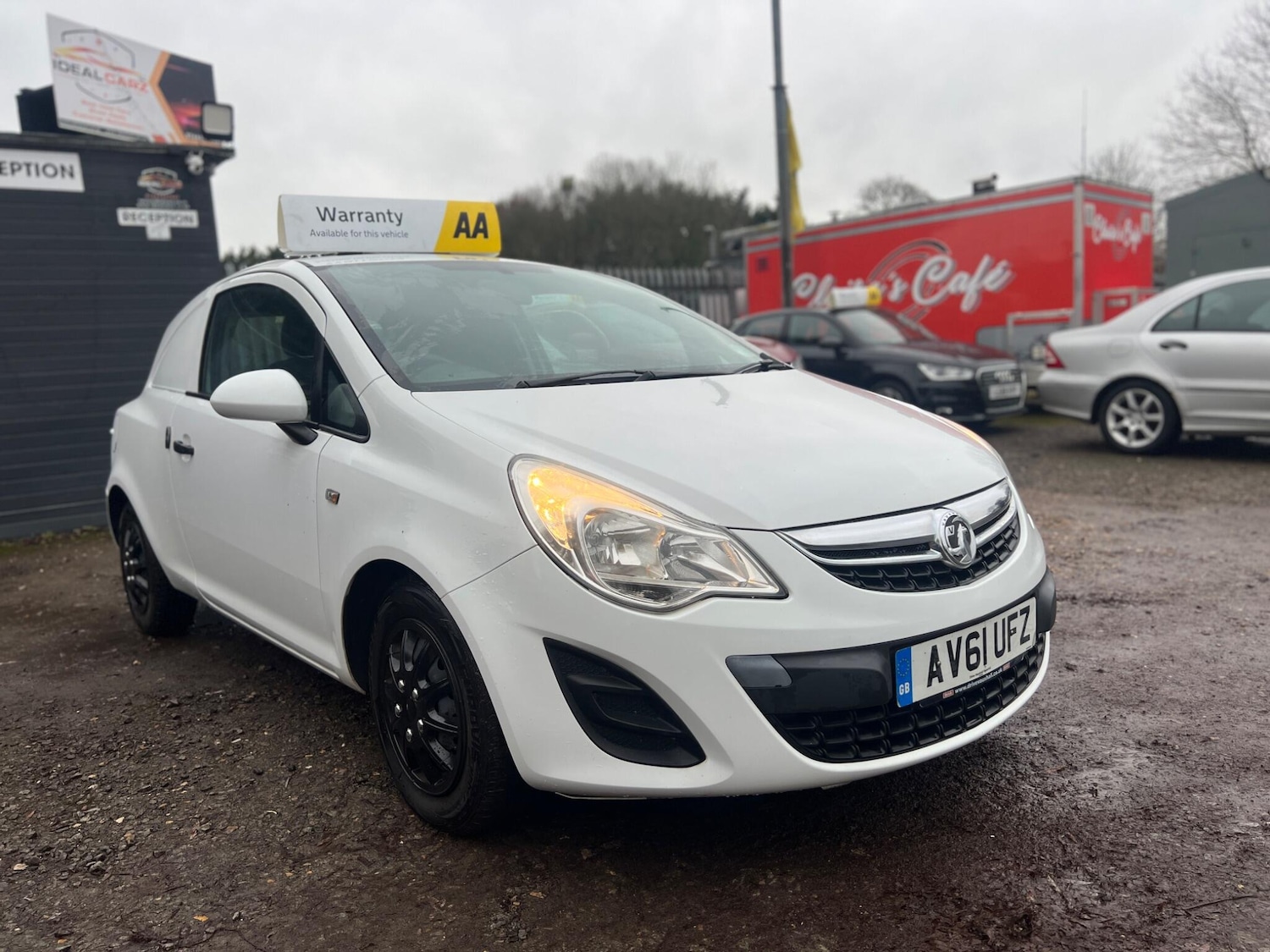Used Vauxhall Corsa 2011 for sale - 77156292: Photo 6