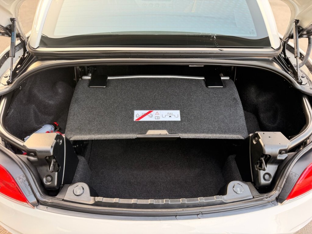 Used BMW Z4 2011 for sale - 77764655: Photo 31