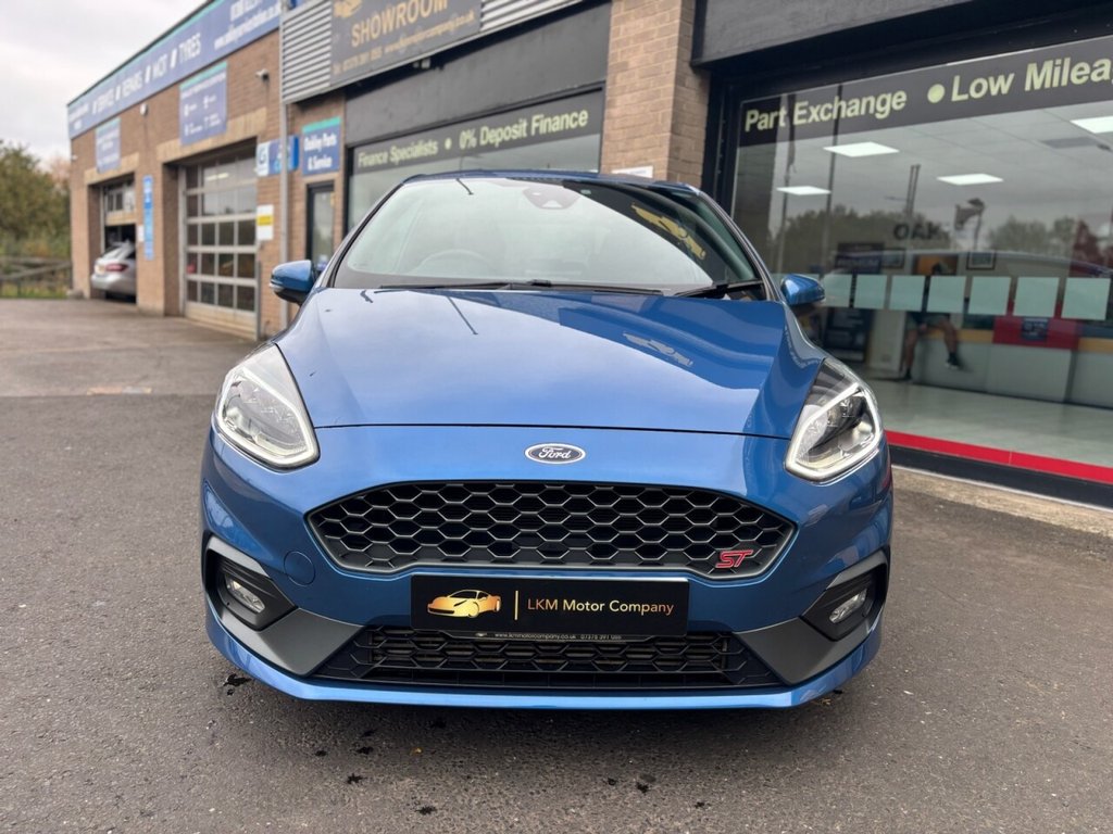 Used Ford Fiesta 2019 for sale - 76279410: Photo 2
