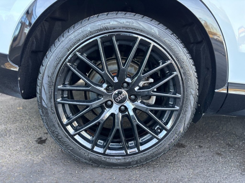 Used Audi Q3 2017 for sale - 77139680: Photo 11