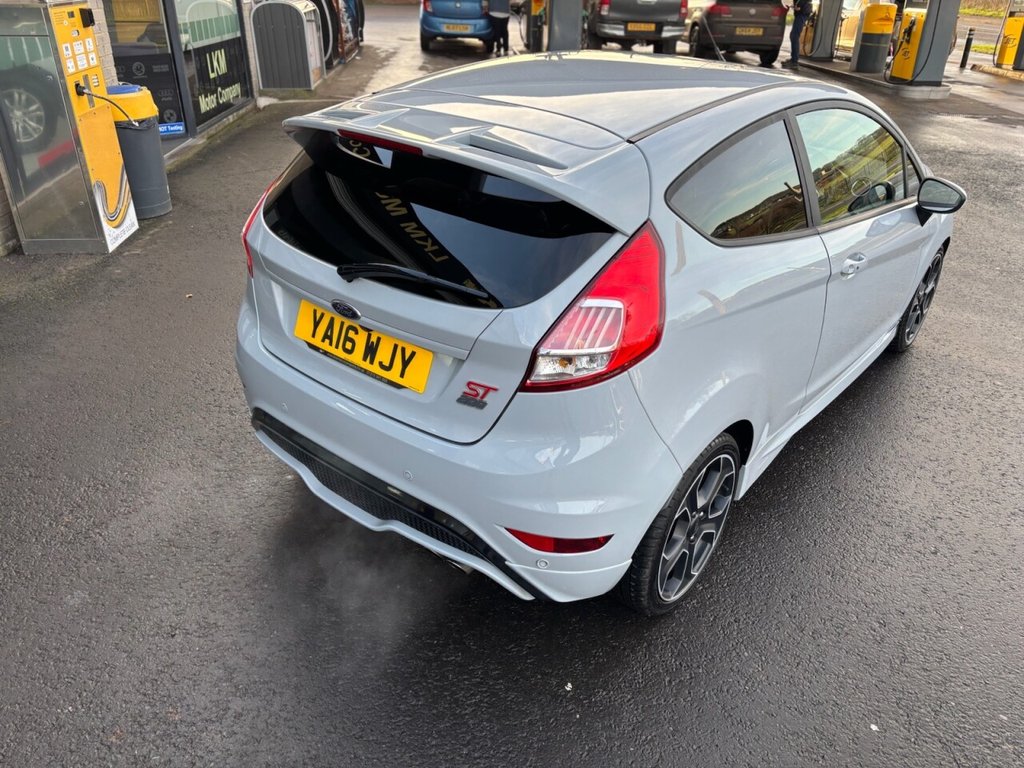 Used Ford Fiesta 2016 for sale - 76923768: Photo 14