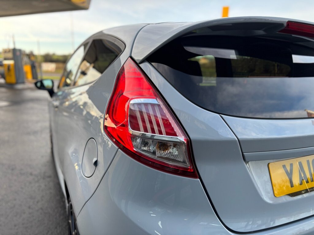 Used Ford Fiesta 2016 for sale - 76923768: Photo 15