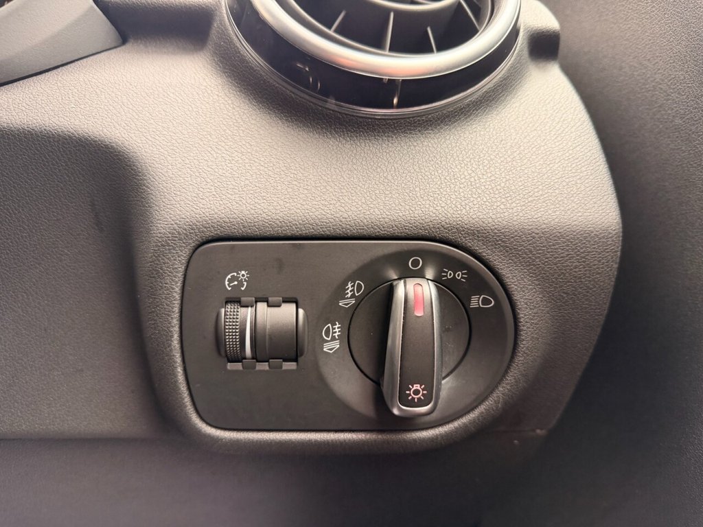 Used Audi A1 2016 for sale - 77780792: Photo 43