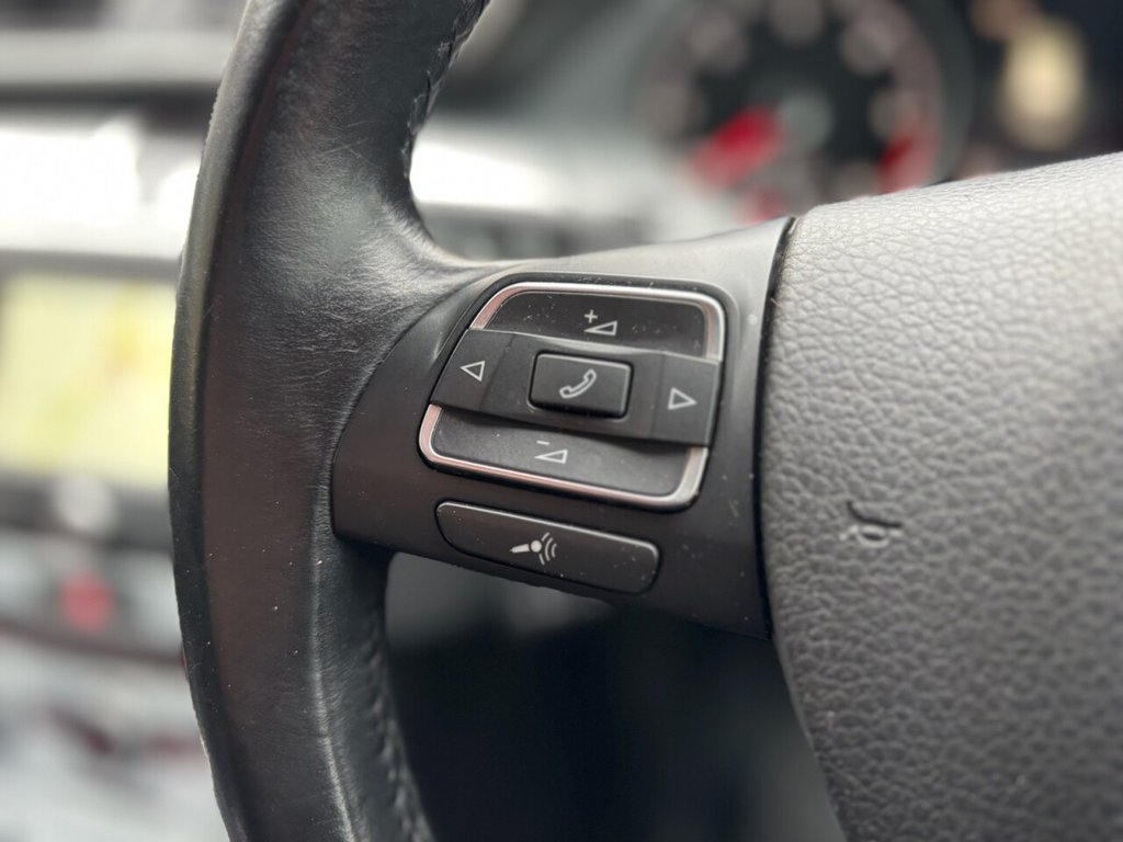 Used Volkswagen Passat 2014 for sale - 76582186: Photo 25