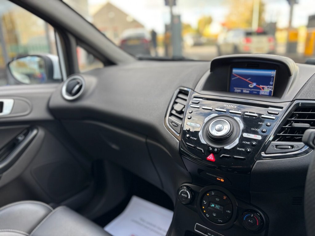 Used Ford Fiesta 2015 for sale - 76375949: Photo 36