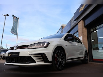 Used Volkswagen Golf 2017 for sale - 79607953: Photo