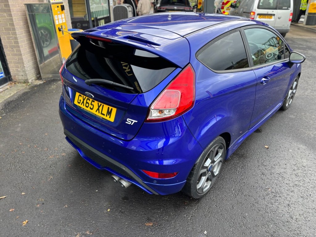 Used Ford Fiesta 2015 for sale - 76454069: Photo 15
